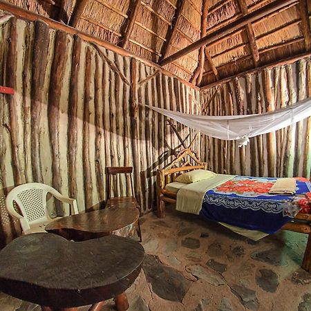 Dave The Cave Eco Lodge And Cultural Campsite Rubirizi Extérieur photo